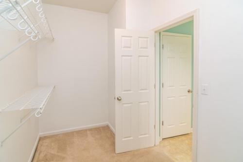 2861BayColony-0084