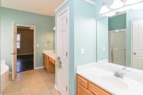 2861BayColony-0088