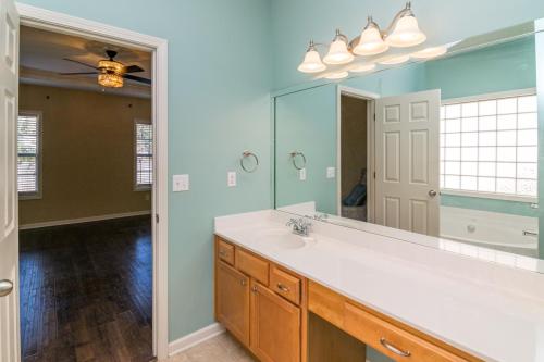 2861BayColony-0093