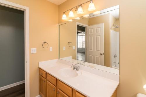 2861BayColony-0107