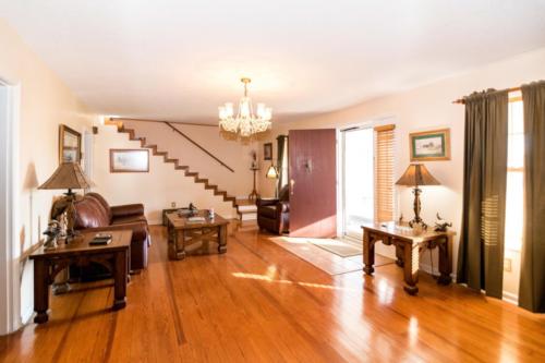 2915Irvine-0008