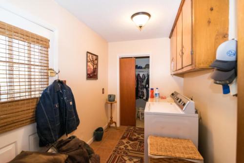 2915Irvine-0054