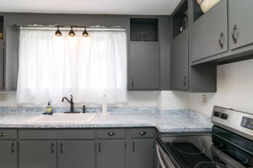315WHickman-0044