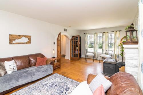 315WHickman-0082