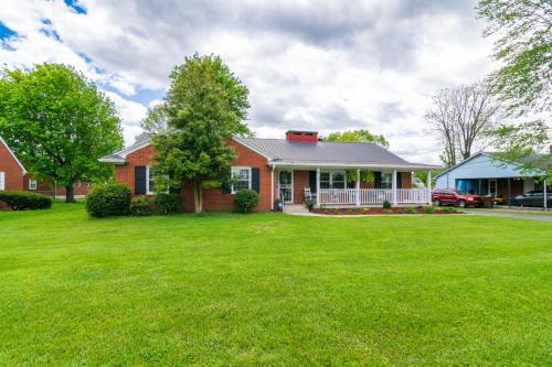 31Montgomery-0206