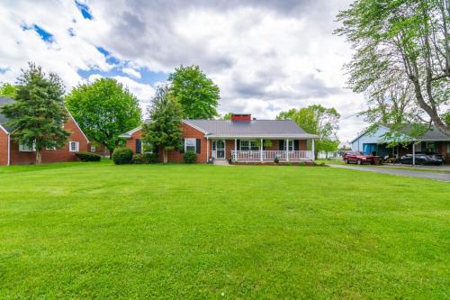 31Montgomery-0212