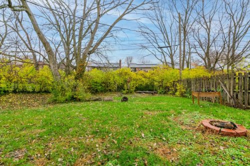 3325Featherston-0058