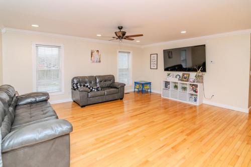 33CharterOaks-0008
