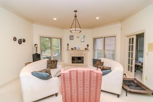 3421ChestnutHill-0064