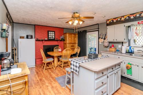 3564BoldBidder-0046