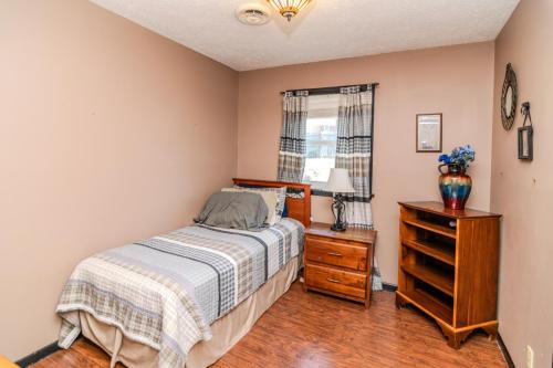 3564BoldBidder-0076