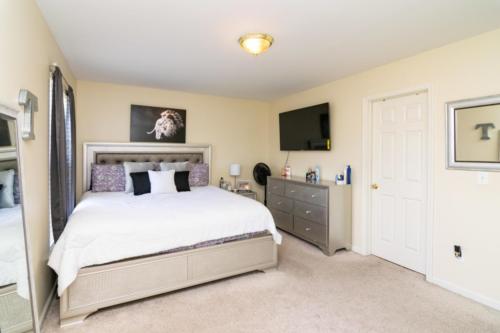 363Furlong-0197