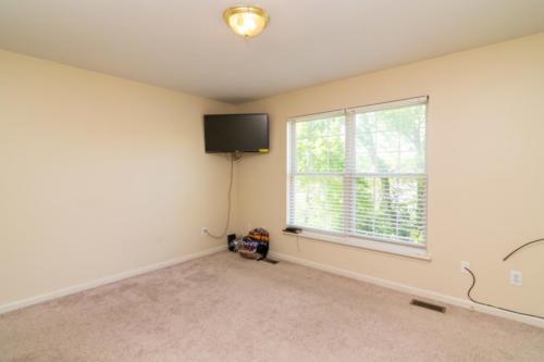 363Furlong-0210