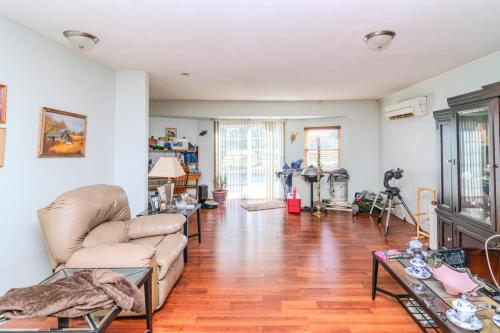 3750Becknerville-0107
