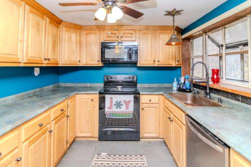 3817Hwy421-0393