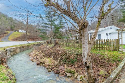 3817Hwy421-0509