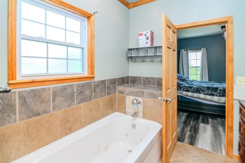 3900UpperSharpsburg-0314