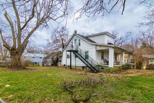 394Bassett-0102