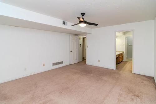 395Redding154-0049