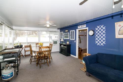 404Holt-0187