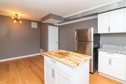 407E5th-0082