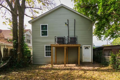 407E5th-0169