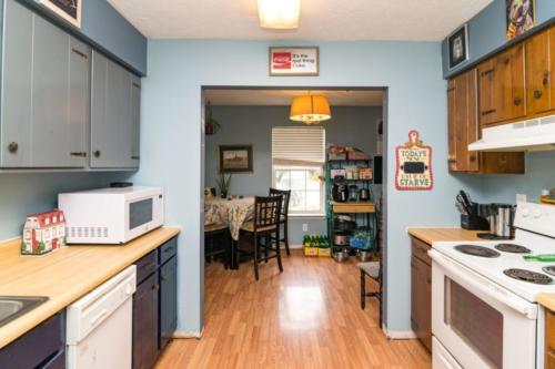 416CountryClub-0052