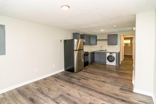 422E2nd-0256