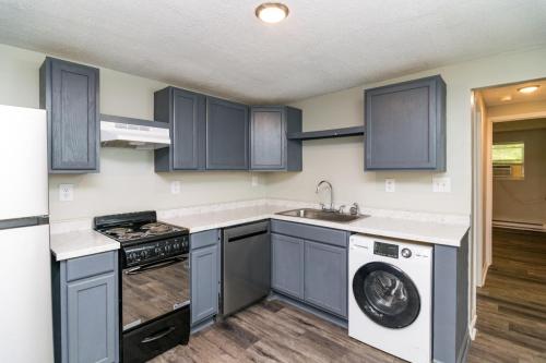 422E2nd-0272