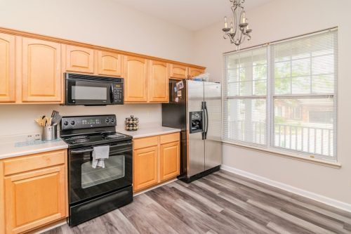 425Village-0034