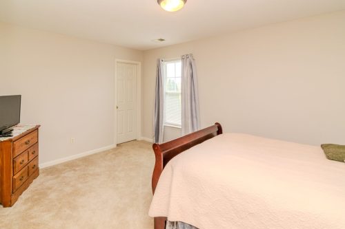 425Village-0098