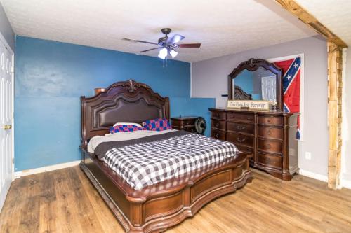 438Bailey-0104