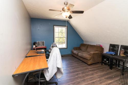 438Bailey-0164