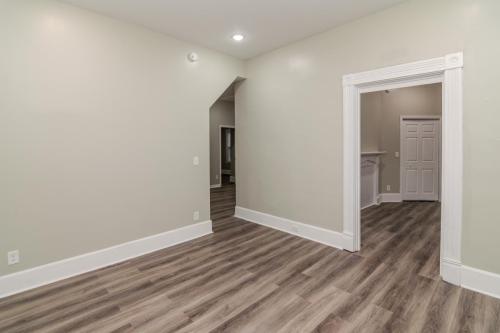 438Sycamore-0003