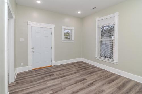 438Sycamore-0008