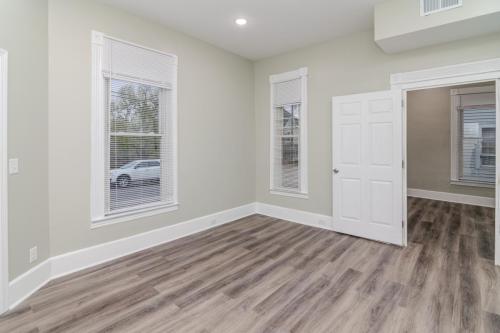 438Sycamore-0016