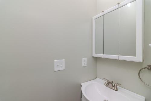 438Sycamore-0018