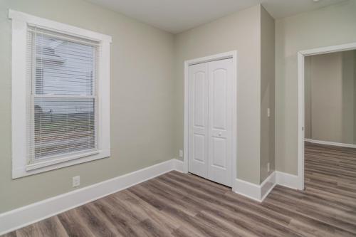438Sycamore-0032