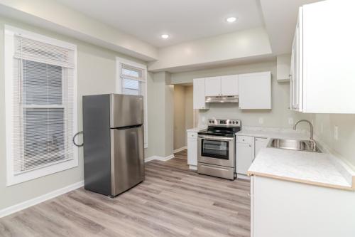 438Sycamore-0044