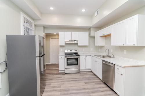 438Sycamore-0046