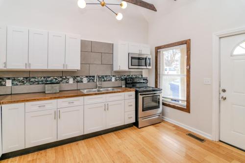 441E7th-0011