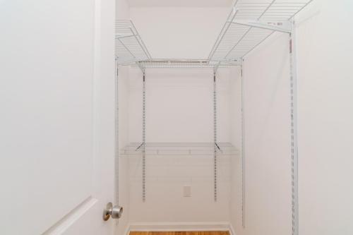 441E7th-0040