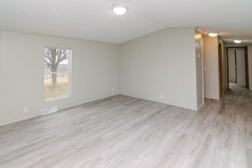 6351Moorefield-0095
