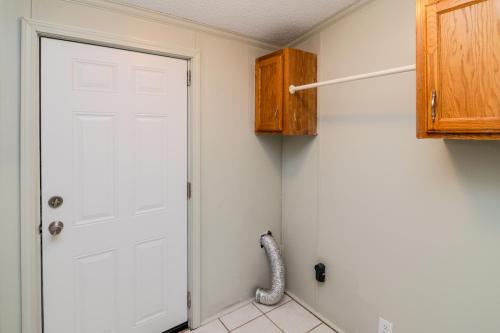 6351Moorefield-0111