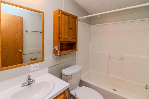 6351Moorefield-0131