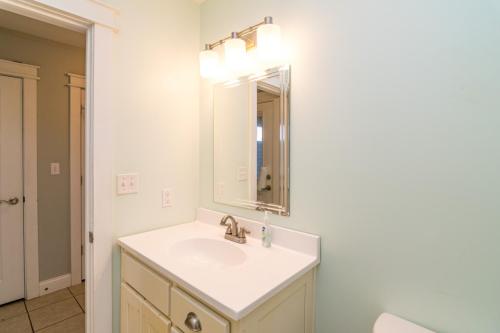6890Liberty-0085