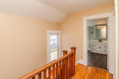 706Lancaster-0105