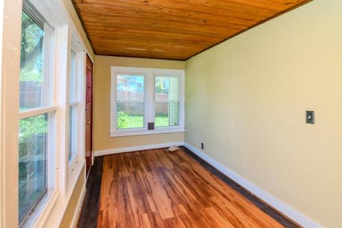 707Poplar-0155
