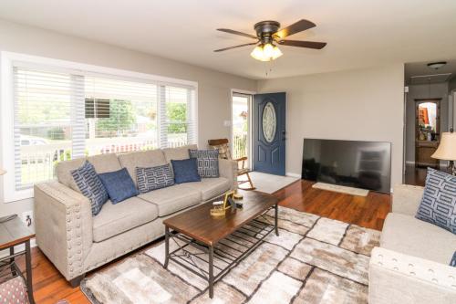 708Parkside-0013