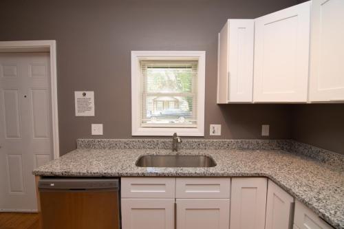 710Lancaster-0541